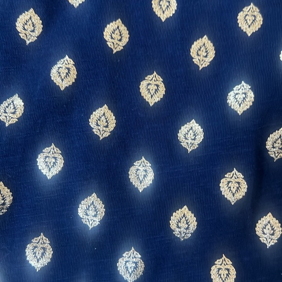 Boden Gold Leaf Print Top - Picture 9 of 16